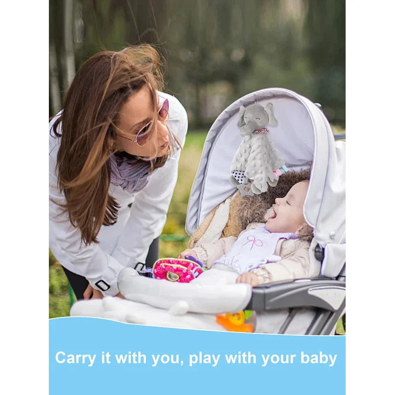 EllieHug - My Topazia